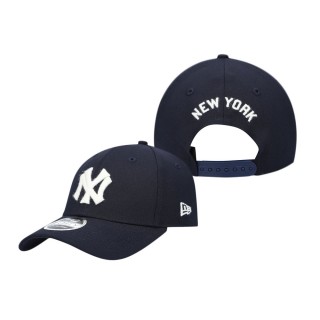 Men's New York Yankees Navy 2021 Field of Dreams Throwback 9FORTY Snapback Hat