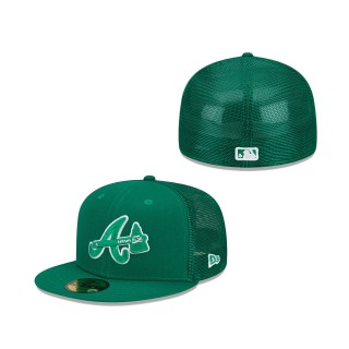 Atlanta Braves 2022 St. Patrick's Day On-Field 59FIFTY Fitted Hat Green