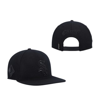 Chicago White Sox Pro Standard Black Triple Black Wool Snapback Hat