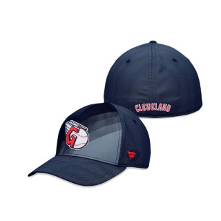Men's Cleveland Guardians Navy Iconic Gradient Flex Hat