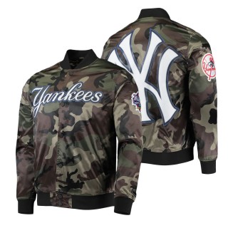 New York Yankees Pro Standard Camo Satin Full-Snap Jacket