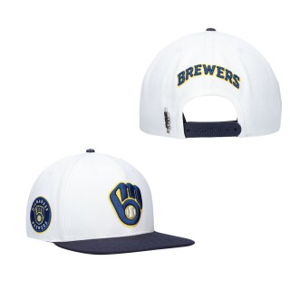 Men's Milwaukee Brewers Pro Standard White Logo Snapback Hat