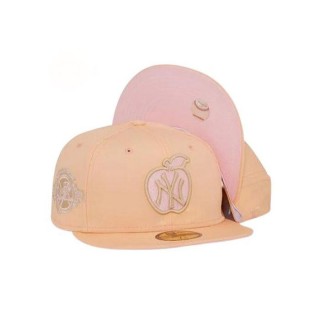 New York Yankees Peaches Cream Pink Under Brim 59FIFTY Fitted Hat