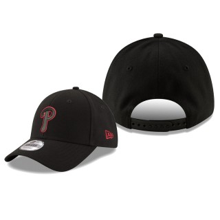 Philadelphia Phillies Black Momentum 9FORTY Adjustable Snapback Hat