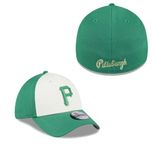 Pittsburgh Pirates White Green 2024 St. Patrick's Day 39THIRTY Flex Fit Hat