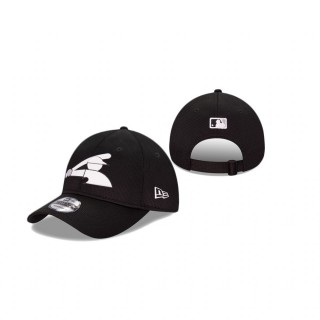 Chicago White Sox Black 2021 Clubhouse 9TWENTY Adjustable Hat